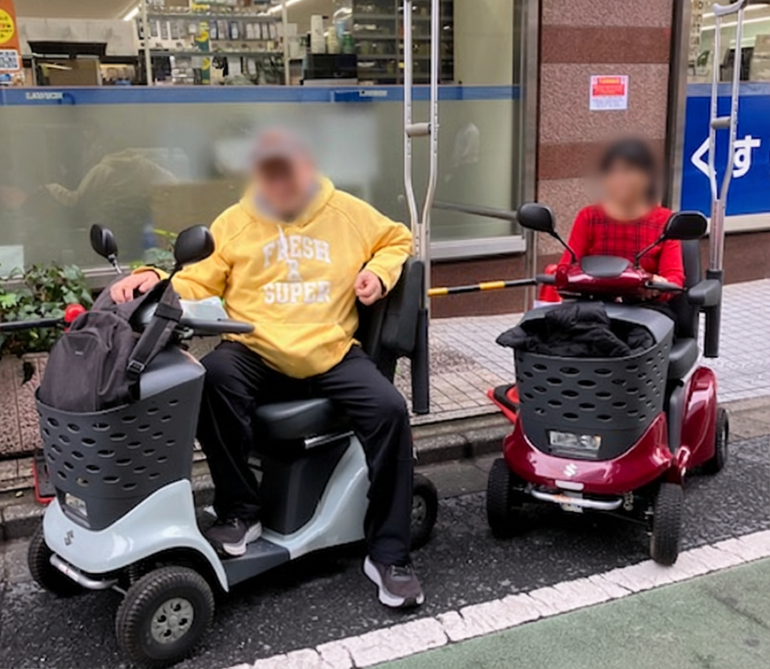 外国⼈旅⾏者向け 電動⾞椅⼦・電動カート（シニアカー）レンタルサービス